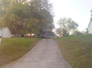 2403 Patrick Ave, Maryville, TN 37804