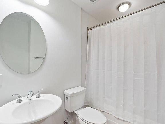 2nd Bathroom