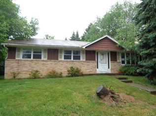 1224 Acorn Cir, Macungie, PA 18062