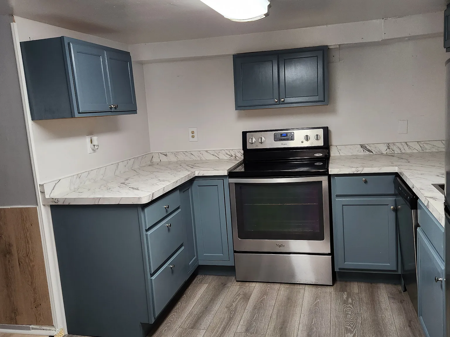 1 bed, 740 sqft, $1,200 — Photo 2