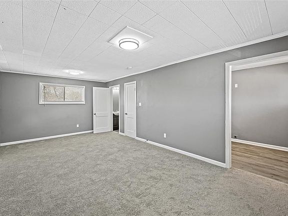 2nd image of 1902 11th St #D