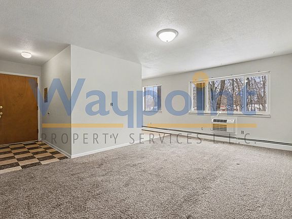 5th image of 908 E Oak St APT 3