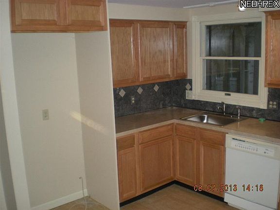 5th image of 5946 Ogilby Dr