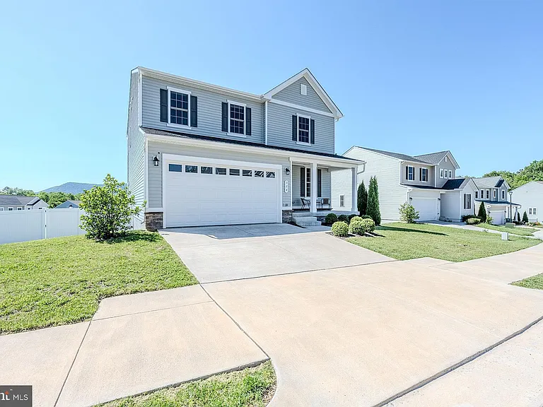 324 Cedar Spring Dr — Photo 4