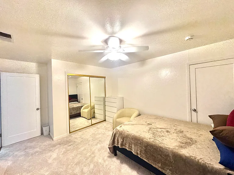 400 Hodges Ave — Photo 57