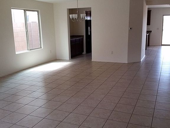 2nd image of 12444 E Calle Riobamba