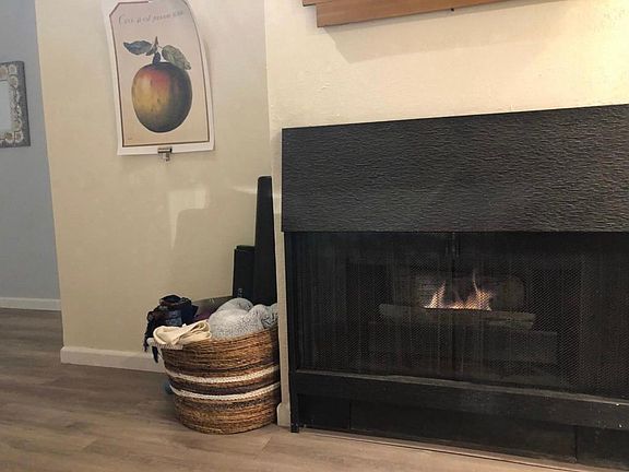 5th image of 1802 Cole Ave APT 1