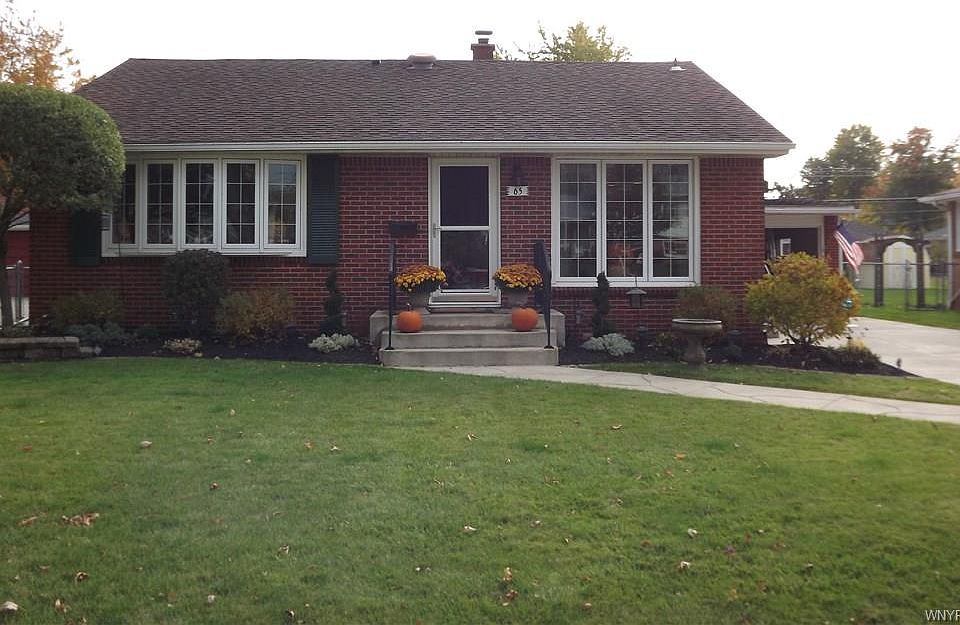 1st image of 65 Forest Hill Dr