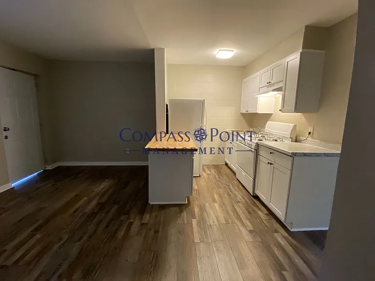532 Pemberton Street — Photo 14