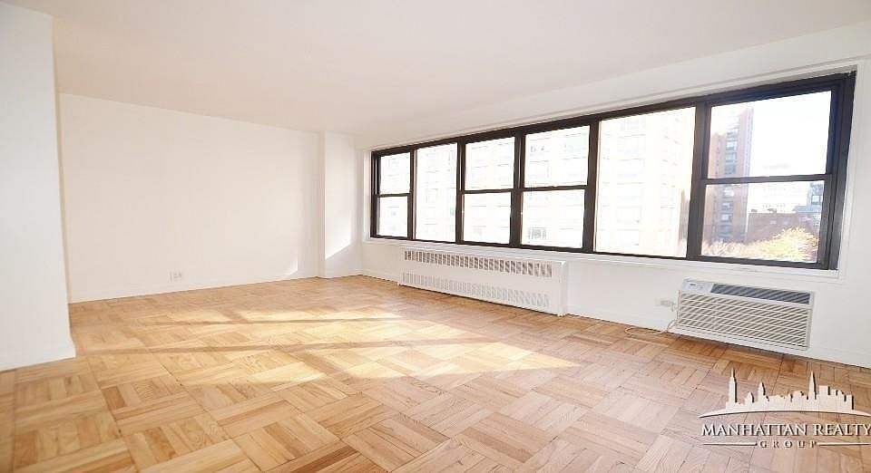 1st image of 412 E 55th St APT 10c