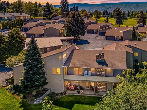 225 19th Street NE #20, East Wenatchee, WA 98802