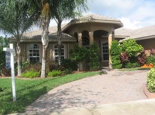 228 Cypress Trce, Royal Palm Beach, FL 33411