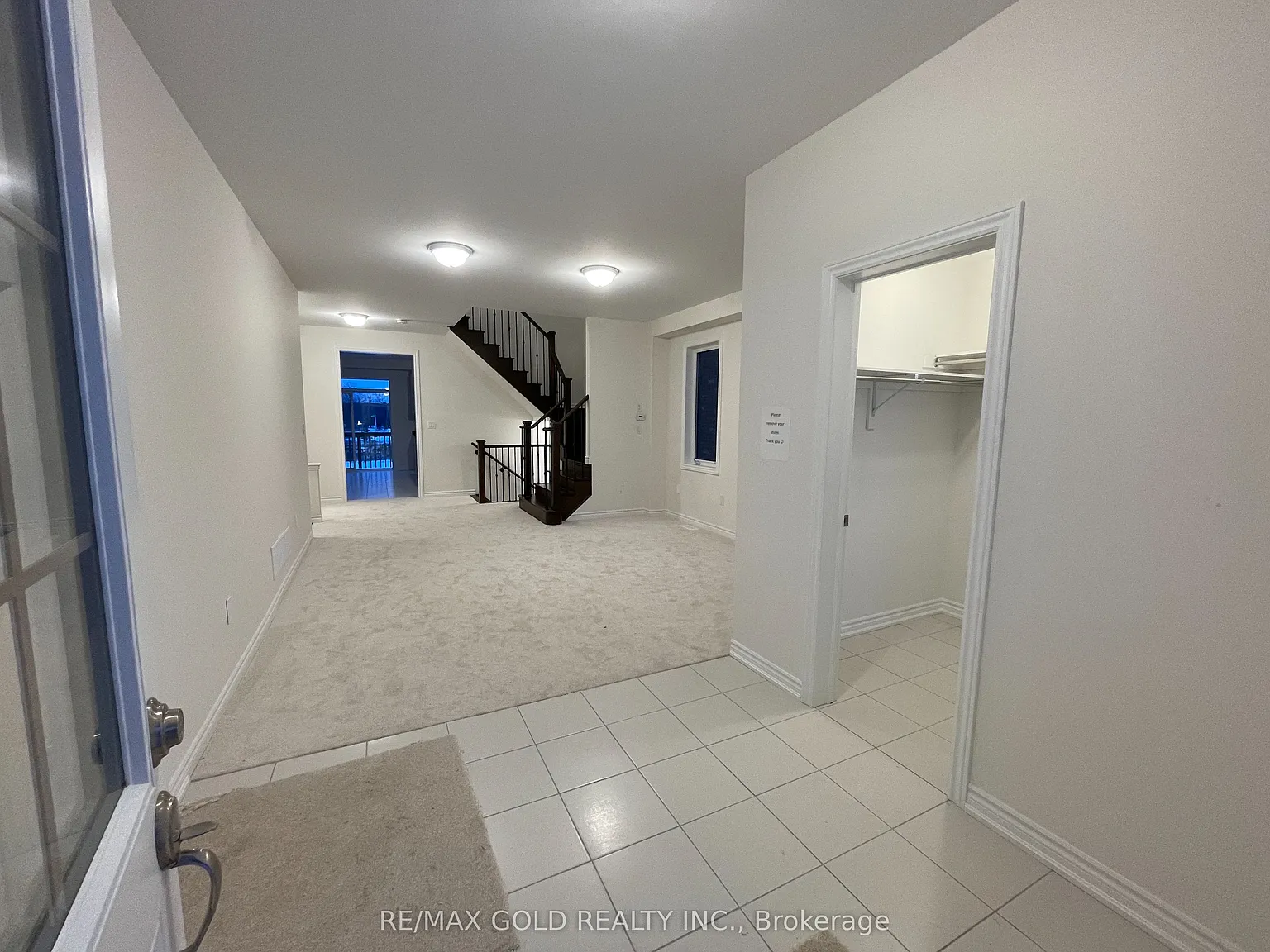 4 bed, $3,300 — Photo 2