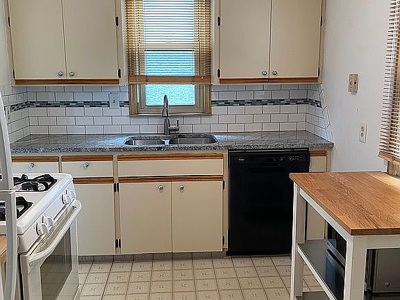 Newer appliances.