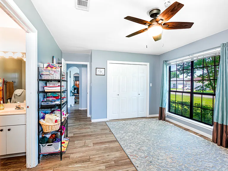 301 Cypress St — Photo 19