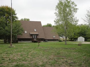 2930 Cedarbrook Dr, Iola, KS 66749