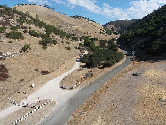 5th image of 64150 Lockwood San Lucas Rd