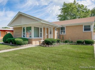 10329 S Laramie Ave, Oak Lawn, IL 60453