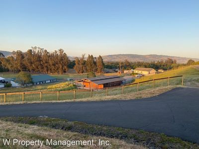 900 Richardson Ln, Cotati, CA, 94931