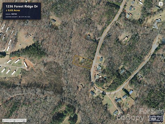 3rd image of 1236 Forest Ridge Rd