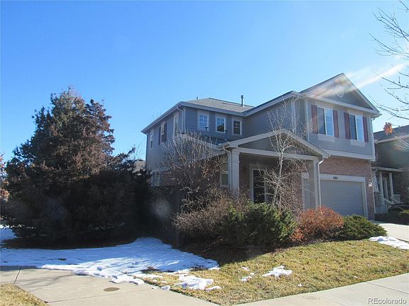 2nd image of 1084 N Spruce Court