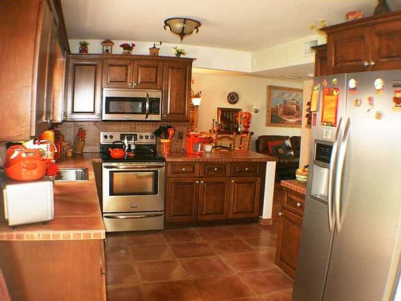 4th image of 15711 Woodgate Pl #C
