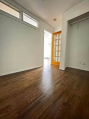 4th image of 530 W 47th St APT 3C