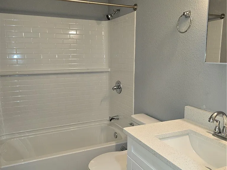 11451 Char Ann Dr — Photo 7