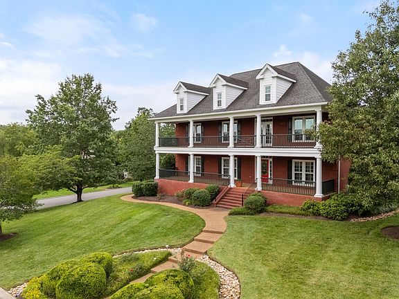 3rd image of 310 Fountainbrooke Dr