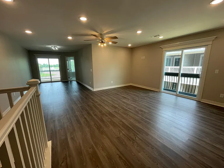 1042 Sheldon Dr #A — Photo 9