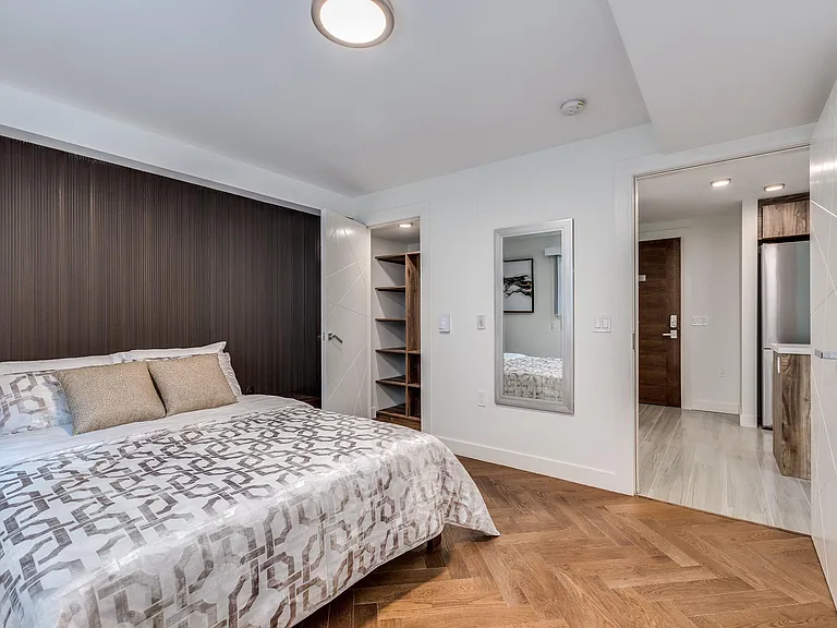 1168 Pendrell St #101 — Photo 14