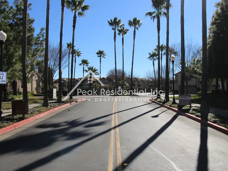 3301 N Park Dr #2613 — Photo 6