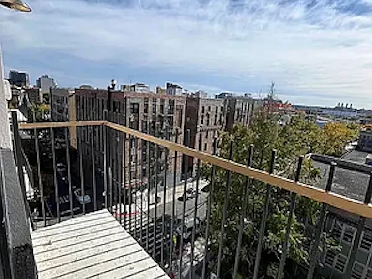 Concord Ave — Photo 7