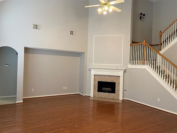 5th image of 8519 Babbling Brook Ct