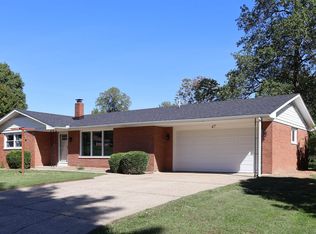 47 Lynwood Dr, Washington, IN 47501