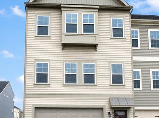 232 Parkland Dr, Stephenson, VA 22656