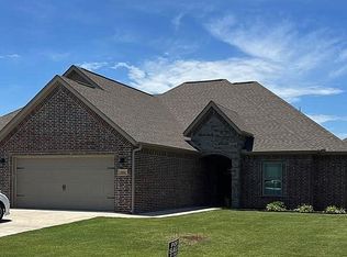 602 Chamberlain Rd, Prairie Grove, AR 72753