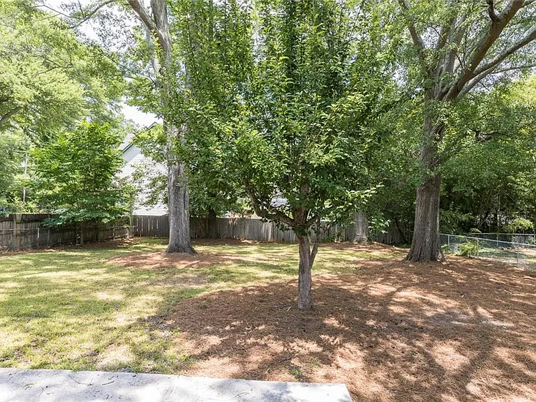 3026 Brook Dr — Photo 24