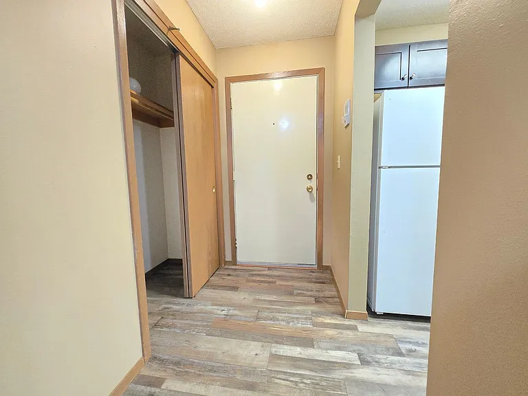 Chaplewood Apartments — Photo 6