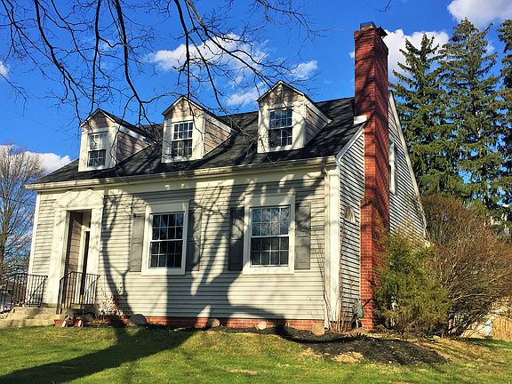 3 dormers are window seats!