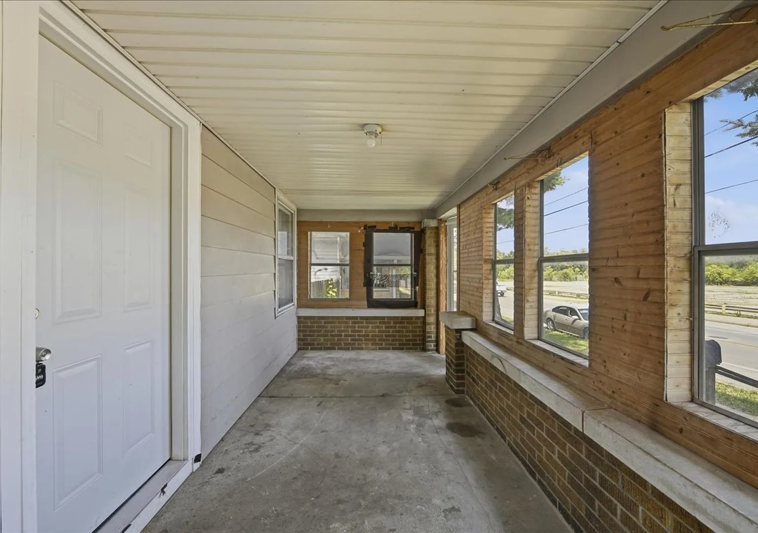 3607 E Michigan St - $1,160.00/mo. — Photo 2