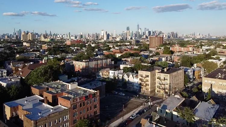 1st image of 355 Bergen Ave