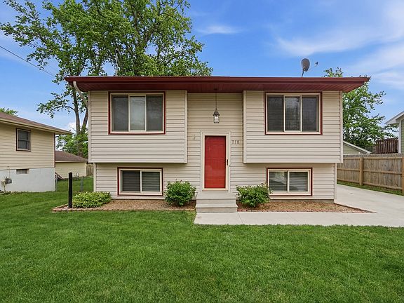 3rd image of 719 Winegardner Rd