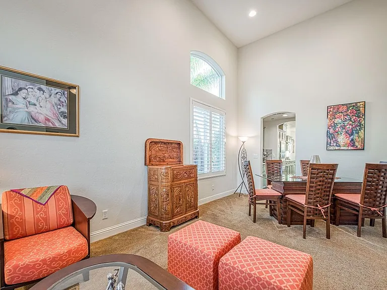 10509 N Sierra Vista Ave — Photo 25