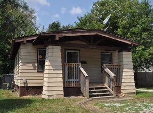 2416 Merle Hay Rd, Des Moines, IA 50310