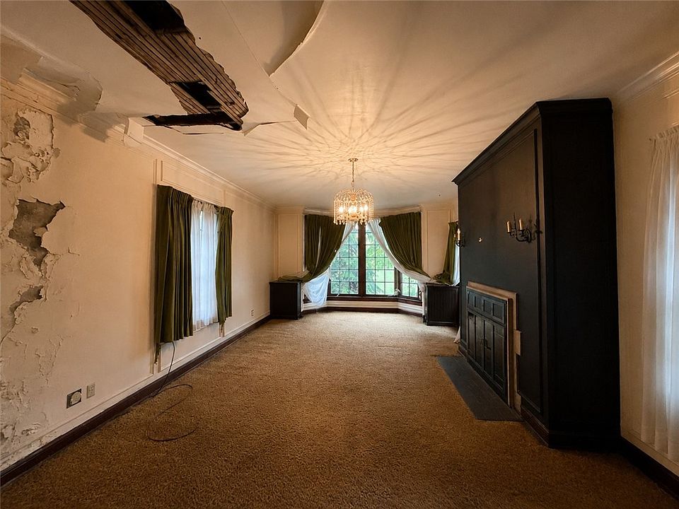 10th image of 1521 Manor Ave