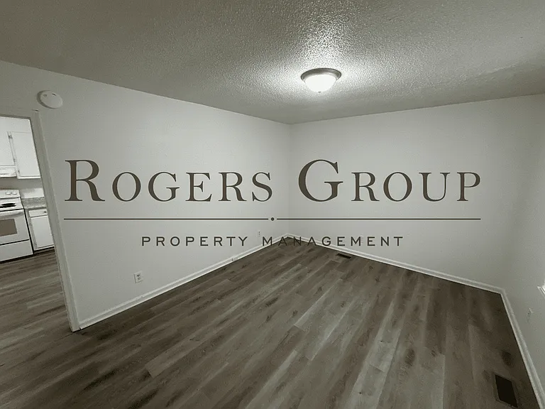432 Ridley St — Photo 5