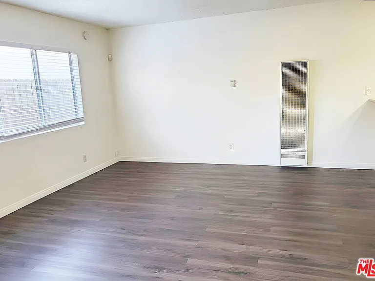 2025 Sepulveda Blvd #7 — Photo 13