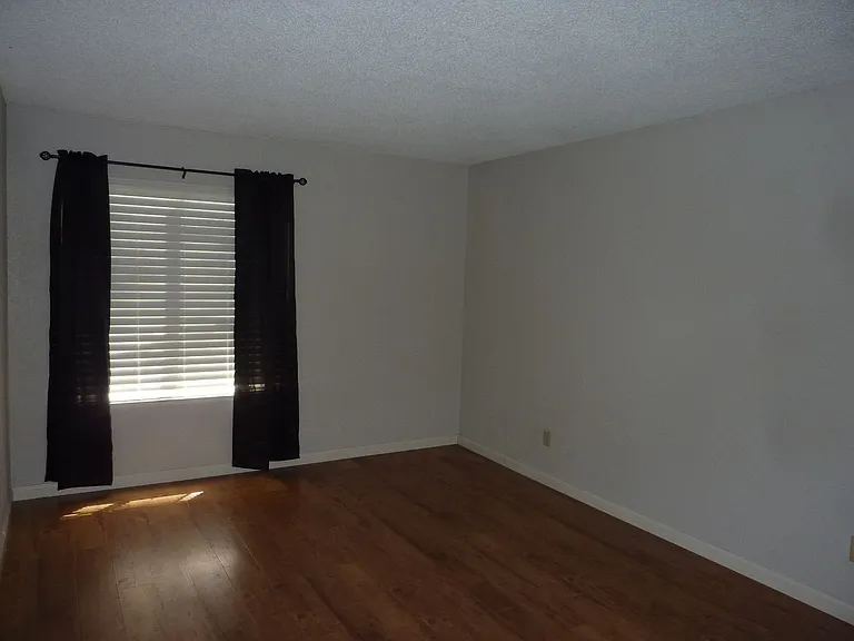 4020 Beaver Creek Ct — Photo 5