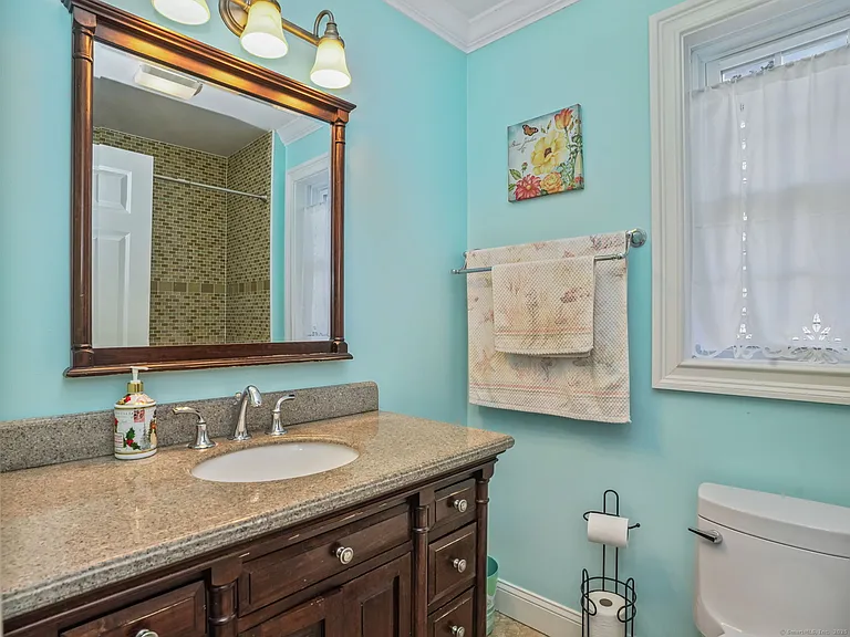 56 Barholm Ave — Photo 19